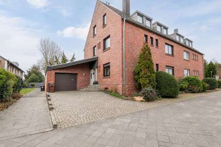 Haus zum Kaufen in Mönchengladbach 439.000,00 € 260 m²