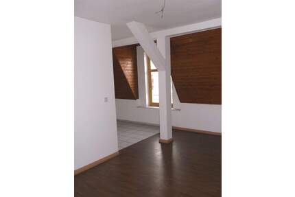 2 Zimmer - Dachgeschosswohnung in Görlitzer Innenstadt