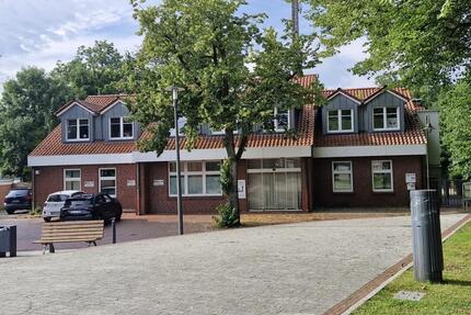 Praxis- Büro-, Gewerbefläche direkt am Marktplatz zu vermieten: - Krummhörn