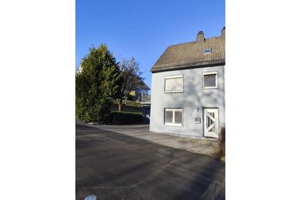 DHH in guter Lage in der malerischen Eifel, ohne Makler! - Stadtkyll