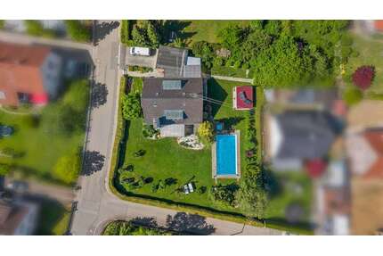 Haus zum Kaufen in Burgau 699.000,00 € 213.12 m²