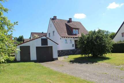 Haus zum Kaufen in Herbstein 185.000,00 € 153 m²