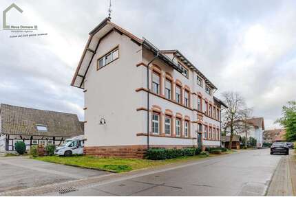 Haus zum Kaufen in Achern Önsbach 900.000,00 € 278 m² - Achern / Önsbach