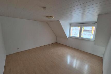 Wohnung zu vermieten - 600,00&nbsp;EUR Kaltmiete, ca.&nbsp; 72,00&nbsp;m&sup2; in Gründau (PLZ: 63584)