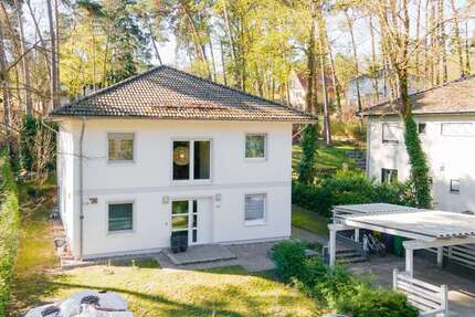 Haus zum Kaufen in Rangsdorf 780.000,00 € 168.89 m²