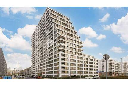 Moderne 3-Zimmer-Etagenwohnung mit Südbalkon, Aufzug und Tiefgarage in Frankfurt am Main