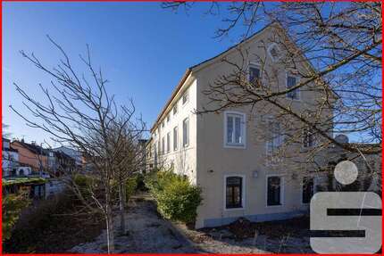 Haus zum Kaufen in Fürstenfeldbruck 1.150.000,00 € 478 m²