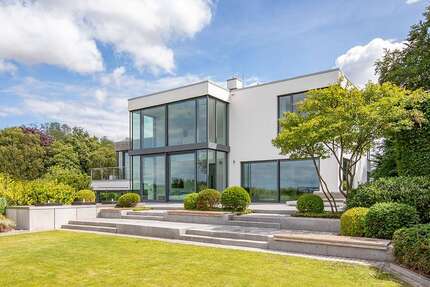 Haus zum Kaufen in Heikendorf 5.350.000,00 € 564 m²