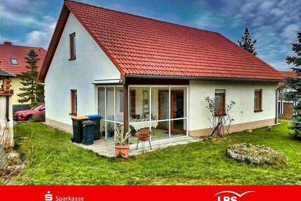 Familienparadies mit Garten und Garage - Falkenstein