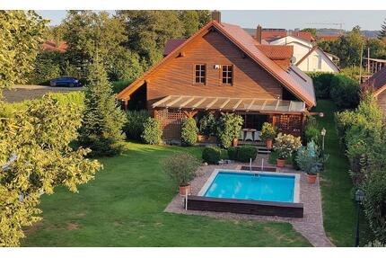 Autarkes Landhaus an den Donauauen – Pool, Brunnen, Privatsphäre - Dillingen an der Donau