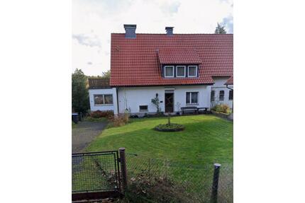 Charmantes Haus mit großem Grundstück in direkter Waldrandlage - Horn-Bad Meinberg