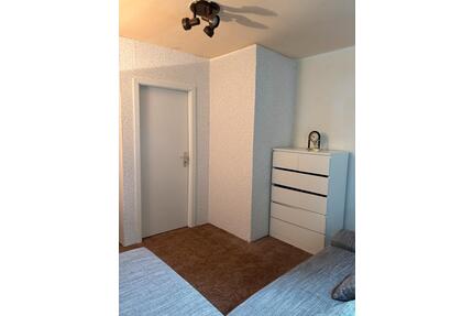 1 Zimmer in 2WG Wohnung zur Untermiete in Osdorf Hamburg