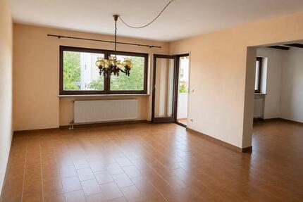 Helle 3-Zimmer-Eigentumswohnung | 98 m² | Balkon | provisionsfrei - Nürnberg Almoshof