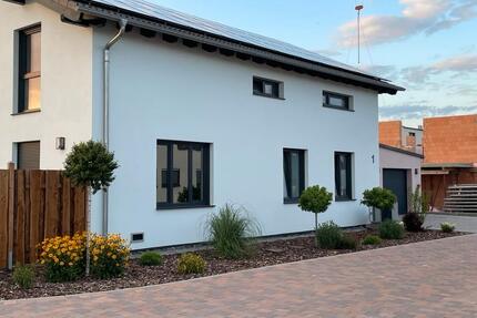 Einfamilienhaus in Miesau - 669.000,00&nbsp;EUR Kaufpreis, ca.&nbsp; 202,00&nbsp;m&sup2; in Bruchmühlbach-Miesau (PLZ: 66892)