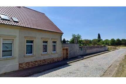 Haus zum Kaufen in Schneidlingen 59.000,00 € 100 m²