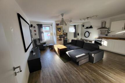 2,5-Raum-Wohnung - 510,00&nbsp;EUR Kaltmiete, ca.&nbsp; 60,00&nbsp;m&sup2; in Leipzig (PLZ: 04318) Ost