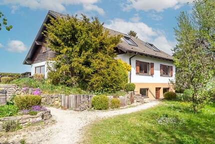 Haus zum Kaufen in Eckersdorf 478.000,00 € 175 m²