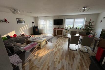 Wunderschöne Maisonette-Wohnung mit 4,5-Zimmer, EBK und Terrasse mit Garten in Gehrweiler - Höringen