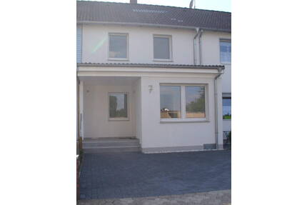 Biete Reihenmittelhaus in guter Wohnlage - Wolfsburg Vorsfelde