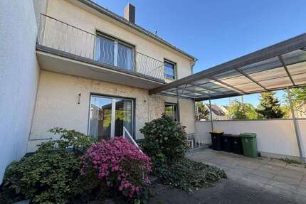 Haus zum Kaufen in Troisdorf 298.000,00 € 107 m²