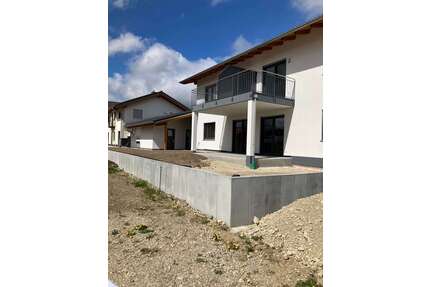 Wohnung zum Mieten in Maitenbeth 683,00 € 48.74 m²