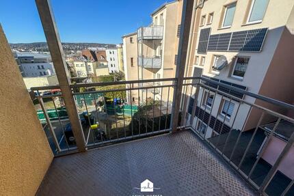 3-Zimmer-Wohnung mit Balkon - 350,00&nbsp;EUR Kaltmiete, ca.&nbsp; 65,80&nbsp;m&sup2; in Gera (PLZ: 07546) Alt-Bieblach