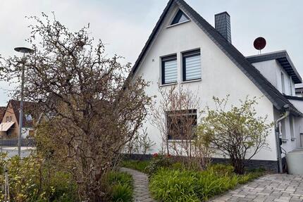 Energetisch saniertes Familienhaus mit Naturgarten, - Celle Neustadt/Heese