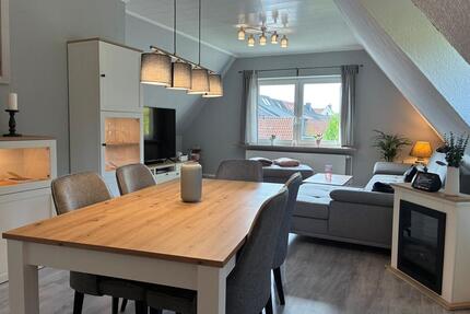 96 qm Wohnung mit Garten, Garage + 40 qm Nutzfläche in Surheide - Bremerhaven Schiffdorferdamm