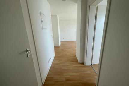 Helles Dachgeschoss mit 2 Zimmern in Zeitz