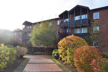 Moderne 2,5-Zimmer-Wohnung mit Balkon & Garage – zentral & ruhig - Bargteheide