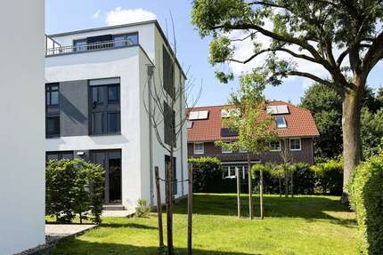Haus zum Mieten in Halstenbek 2.175,00 € 136 m²