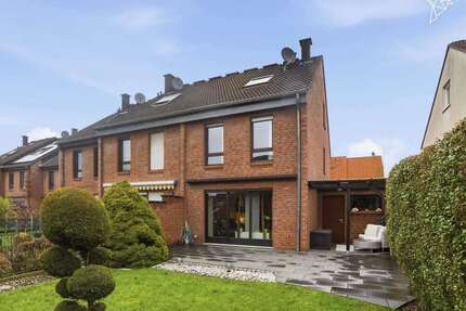 Haus zum Kaufen in Niederkassel 699.000,00 € 140 m²