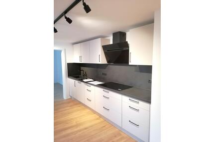 Moderne 4-Zimmer-Wohnung mit Einbauküche und Gäste-WC - Kaiserslautern Betzenberg