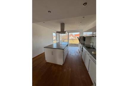 Moderne 4 Zimmer Wohnung mit Balkon & traumhaftem Weitblick - Hausen ob Verena