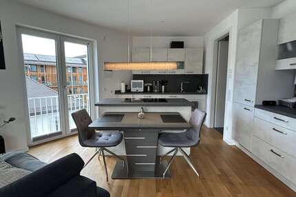 Wohnung zum Mieten in Wolfratshausen 1.200,00 € 60.87 m²