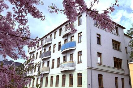 Zentrumsnahe 1,5-Raum-Whg. mit neuwertiger EBK; Fahrstuhl rollstuhlgerecht; Vermietet! - Zwickau Bahnhofsvorstadt