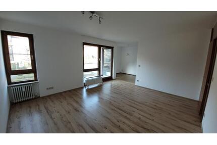 3,5 Zimmer-Wohnung mit Balkon in Sindelfingen 1.OG mit TG-Platz