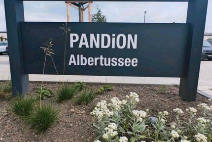 Exklusives Wohnen mit Seeblick 2 Zimmer Wohnung am Albertussee - Düsseldorf Heerdt