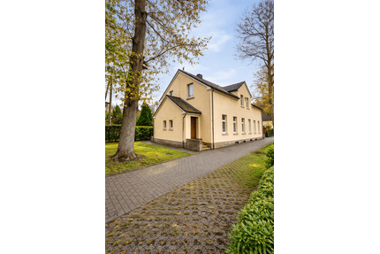 Haus zum Kaufen in Gelsenkirchen 169.000,00 € 96 m²