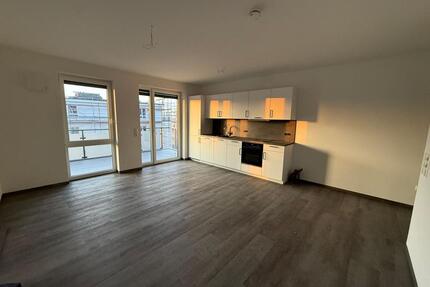 Lichtdurchflutete 3 Zimmer- Obergeschosswohnung mit Einbauküche in Osnabrück