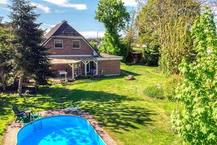 Haus zum Kaufen in Burow 249.000,00 € 123.2 m²
