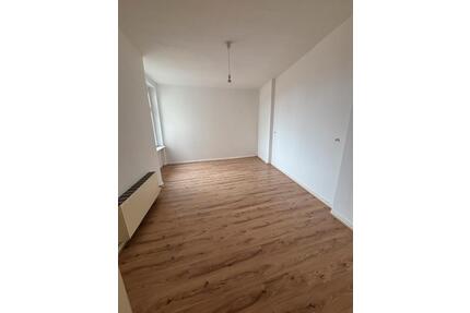 3 Zimmerwohnung Ubahnhof Pankstraße - Berlin Mitte