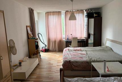 Möbliertes WG-Zimmer in Köln-Porz – Ab sofort frei!