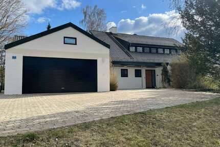 Haus zum Kaufen in Schwabhausen Puchschlagen 2.398.000,00 € 292 m²