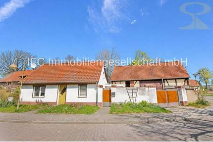 Einfamilienhaus mit Scheune in ländlicher Lage von Zerbst (Anhalt) OT Steckby - Zerbst/Anhalt