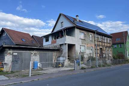 Haus zum Kaufen in Hildburghausen 175.000,00 € 250 m²