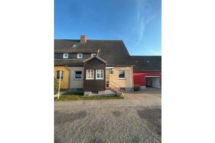 Gepflegtes Reihenendhaus mit Garage in Barth-Nähe der Ostsee sucht neue Eigentümer