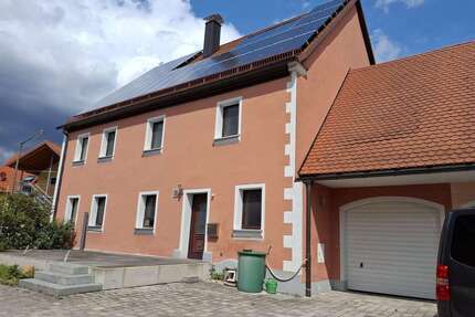 Haus zum Kaufen in Haundorf 299.000,00 € 159 m²