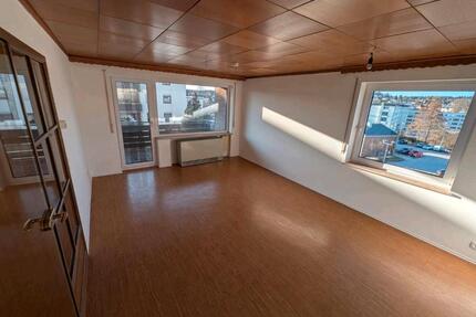 Helle 4-Zimmer-Wohnung, 96,7 qm, Tiefgarage - Lindenberg im Allgäu