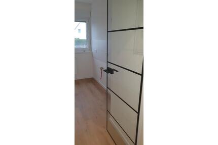 Erstbezug nach Grundsanierung - 400,00&nbsp;EUR Kaltmiete, ca.&nbsp; 50,00&nbsp;m&sup2; in Bernburg (Saale) (PLZ: 06406)